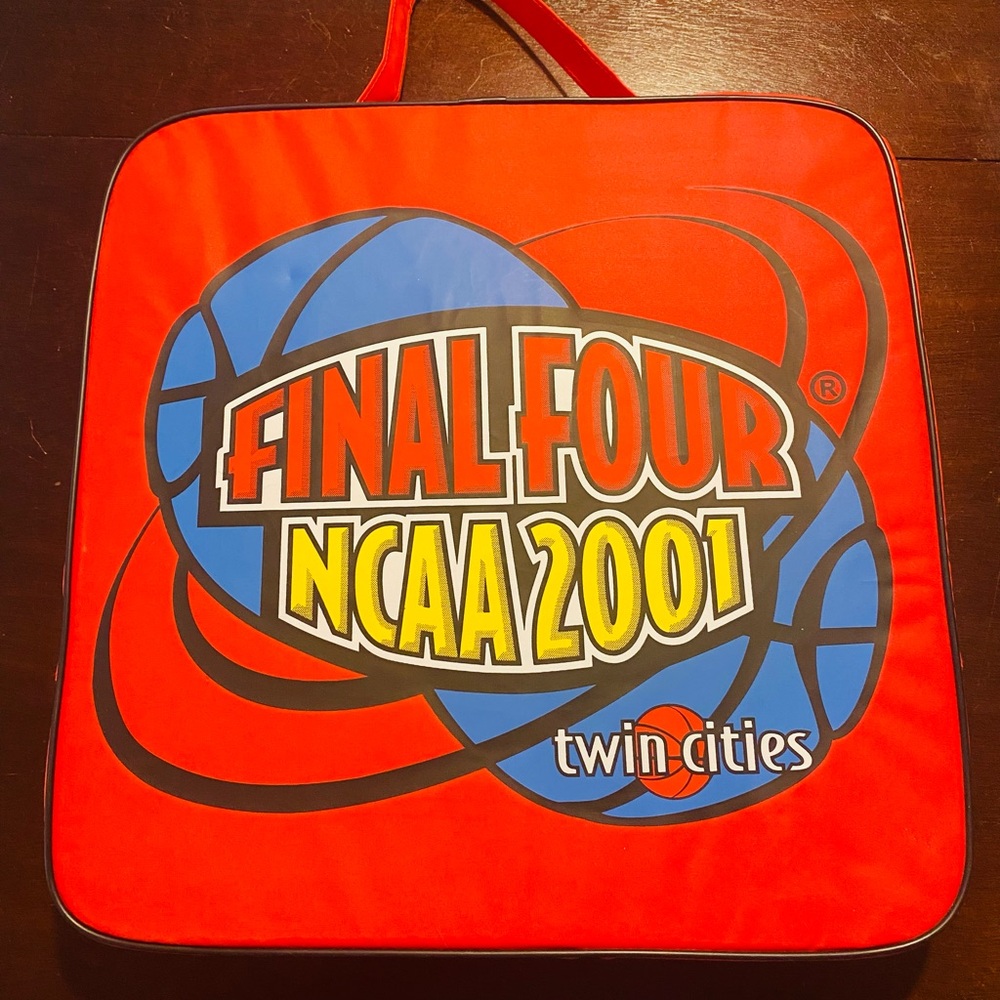 Vintage NCAA Basketball Final Four 2001 Seat Cushion from stadium Never Used